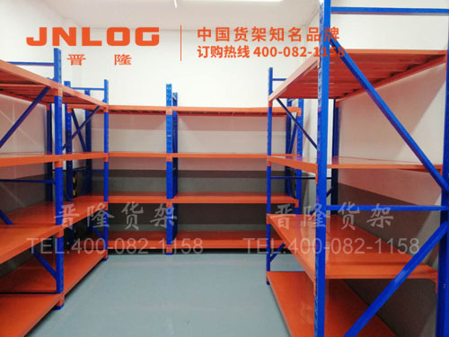 <b>什么樣的倉(cāng)儲(chǔ)貨架適合電子工廠</b>