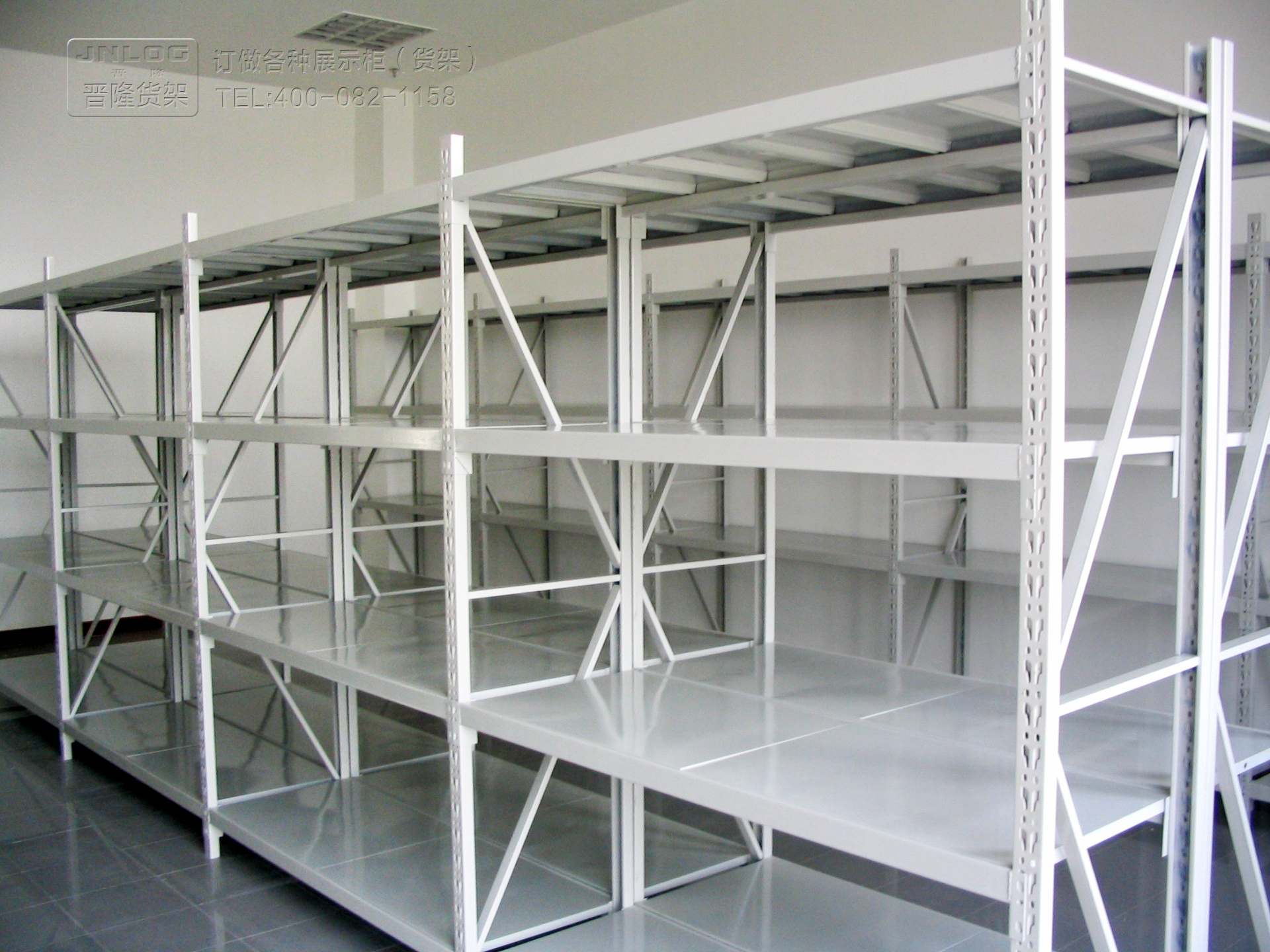 <b>解析貨架和倉儲的生產和開發</b>