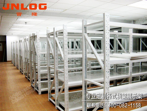 輕型貨架.jpg 輕型貨架.jpg